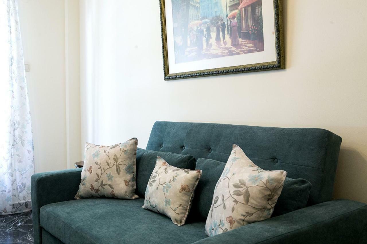Best House, Larisis Metro, Αθήνα Εξωτερικό φωτογραφία